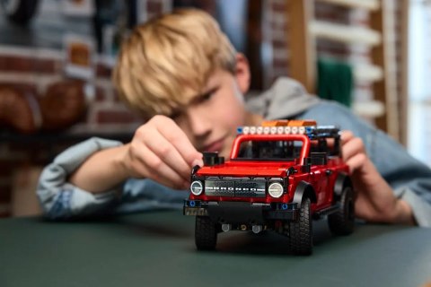 42213 - LEGO Technic - SUV Ford Bronco® LEGO