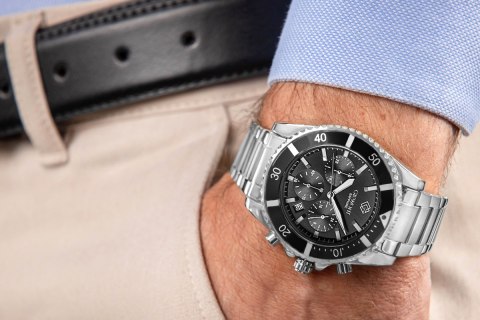 Zegarek Męski Giewont Chronograph Sapphire Srebrny GW3970-B2