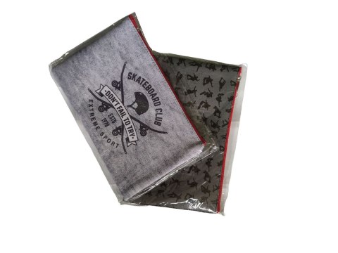 PIÓRNIK SZKOLNY SASZETKA NA PRZYBORY SZKOLNE ETUI