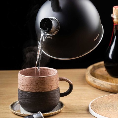 CZAJNIK 1,5L Z GWIZDKIEM KINGHOFF KH-1897 CZARNY MAT