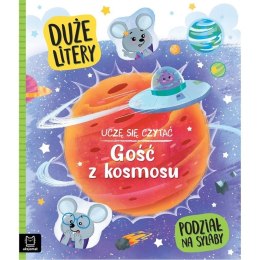 DUŻE LITERY GOŚĆ Z KOSMOSU