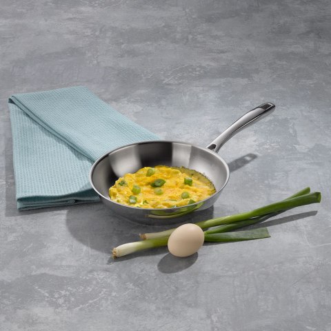 Patelnia stalowa,20×5 cm