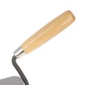 KIElNIA MURARSKA TRÓJKĄ TNA HARDY 18CM STAlOWA RĄ CZKA DREWNIANA