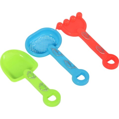 Samochód z akcesoriami do piasku